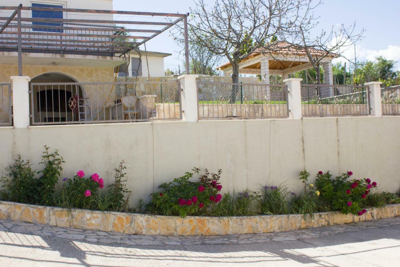 Villa Fig Zmijavci Exterior foto